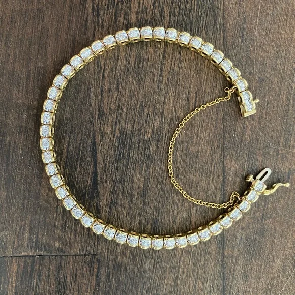 Diamond tennis bracelet. 1.5 TW natural white diamonds, 14kt yellow gold. - Picture 3 of 3